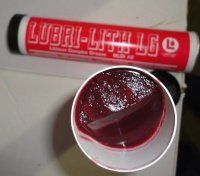 Высокотемпературная смазка . Lubri-Loy Lubri-Lith LG NLGI#2- это премиум-класса платичная смазка красного цвета. Она имеет высокую температуру каплепадения - более 500ºF (260ºС). 


