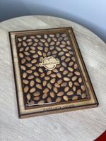 Шоколад LelekaChoco. Миндаль. Темный. Витрина.