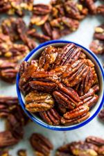 Пекан жареный с медом