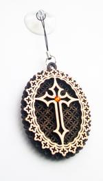 Крест в рамке подвеска на присоске