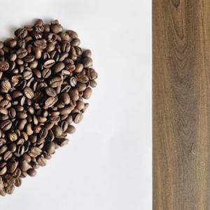 обжаренные кофейные зерна