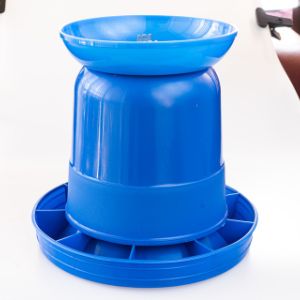 Кормушка бункерная (5 кг), пластик (синяя)