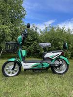 электроскутеры