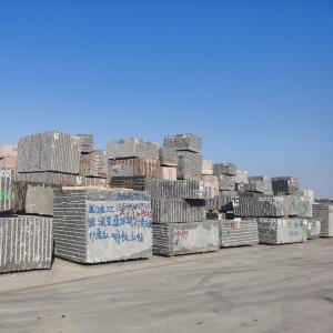 Наша компания импортирует гранитные блоки из Lundhs AS (Noreay) с 2002 года. и мы являемся одной из ведущих компаний, продающих норвежскую материальную продукцию в серии продуктов. 
1.Синяя жемчужная плитка, синяя жемчужная фотейн и синий жемчуг памятник 
2.Королевские голубые плитки, Королевский голубой памятник и Королевские голубые художественные изделия