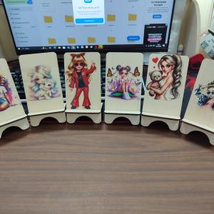 Подставки для смартфонов с уф печатью