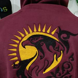 вышивка любой сложности на изделии