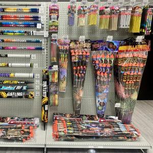 Римские свечи, ракеты, фонтаны для торта