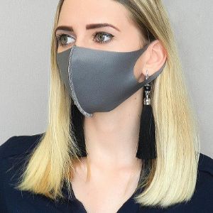 Многоразовая защитная маска из неопрена (серая)