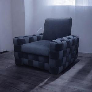 Кресло с отделкой "Плетение"