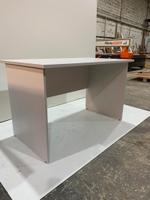 Стол письменный прямой 1200х700х750