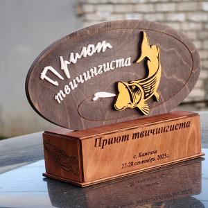 Кубки из дерева по индивидуальному заказу