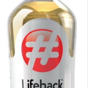 Витаминизированный напиток без газов LIfehack FITNTSS и LIfehack ENERGY БИОС без красителей с пищевыми волокнами
Линейка  витаминизированных напитков  LIfehack без красителей с пищевыми волокнами создана специально для людей, ведущих здоровый образ жизни. Мягкое и безопасное похудение, природный тоник для кожи и нормализация кишечной микрофлоры.   Наличие витамин группы В способствует укреплению иммунитета, регулирует метаболизм, нормализует сахар в крови, восстанавливает нервные клетки и улучшает настроение.
Линейка представлена в двух видах:
•	Витаминизированный напиток без газов LIfehack FITNTSS со вкусом кокоса, клубники и ананаса.
•	Витаминизированный напиток без газов LIfehack LIfehack ENERGY со вкусом апельсина, имбиря и гуараны.