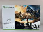 Microsoft Xbox One S 1TB ASSASSIN's CREED комплект в заводской упаковке