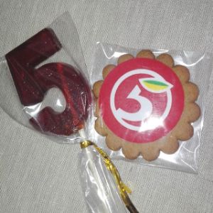 леденец индивидуальной формы 30 грамм
Имбирный пряник с логотипом