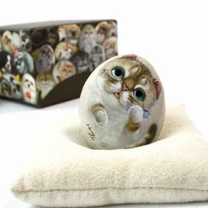 Декоративный камень ручной росписи кошка Китти