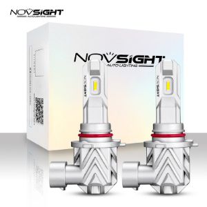 Светодиодная лампа Novsight N35-HB3(9005) относится к недорогому сегменту оптики и при этом превосходит по светоотдаче галогенную лампу в 3 раза. Две парные лампы формируют световой поток в 10000 Лм, обеспечивая хорошую видимость на дороге в любое время суток. Лампа даёт ровный и плотный поток света, лишённый размытия, искажений, бликов. Не ослепляет встречных водителей. Цветовая температура свечения - 6000 К. Ровный, яркий, белый свет. Лампа снабжена продуманной пассивной системой охлаждения, которую обеспечивает прочный алюминиевый корпус. Долговечность и надёжность работы лампы обеспечивает драйвер, который встроен в корпус, не занимает лишнего места и не конфликтуют с электронной системой автомобиля. Установленная последняя версия драйвера гарантирует совместимость лампы с автомобилем в 99% случаев. Лампа Novsight N35 надёжно защищена от влаги и пыли, что позволяет использовать ее в самых разных условиях эксплуатации без ограничений. А самое главное срок службы лампы Навсайт Н35-HB3(9005) составляет 50000 часов, что превосходит галогенные лампы в эксплуатации в 8-9 раз. Купить продукцию бренда Novsight - решить проблему автомобильного освещения раз и навсегда!