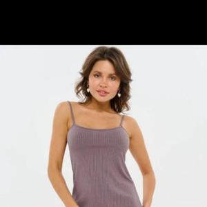 Трикотажное изделие 
Ткань лапша 
Двойка сорочка с халатом и пояс