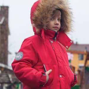 Зима . Надежные классические куртки из мембранной ткани 5000/5000, наполнение( утеплитель SHELTER® KIDS) 300гр.
