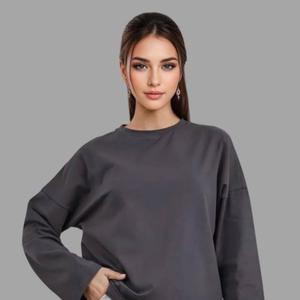 Лонгслив из мягкого и дышащего материала