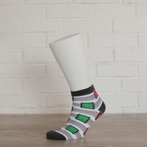 Хлопок-82%, ПА-15%, Эластан-3%; размерный ряд 23 (36-38), 25 (38-40)
дизайнерские носки с ниспадающей резинкой