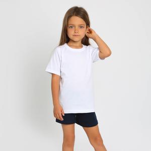 Спортивный костюм российского производителя Зайчик Рося. Костюм детский состоит из футболки и шортов (футболка – хлопок 100%, шорты выполнены из кулирки с лайкрой – хлопок 95%, лайкра – 5%). Комплект подойдет как для девочки, так и для мальчика. Идеальный вариант физкультурной формы для садика или школы.