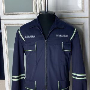 Модель 247/233 – 93,80 BYN
Костюм мужской производственный для защиты от общих производственных загрязнений. Состоит из куртки и брюк.