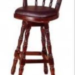 Высокорослый деревянный стул