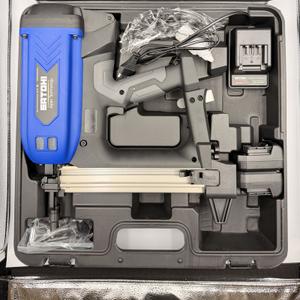 Газовый пистолет монтажный GPN-01