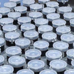 Производим косметику под СТМ для лица. Тоник, маски, гели, мицеллярную воду, энзимную пудру, кремы. Минимальный тираж от 500 SKU. Тестовые партии от 30 000 руб. Образцы продукции предоставляем бесплатно.