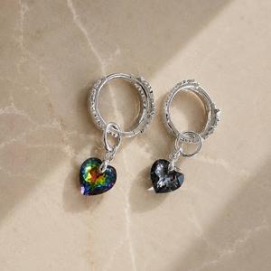 Серьги с кристаллами Swarovski. Лёгкий блеск для повседневного и праздничного образа.