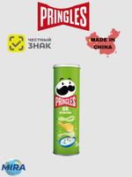 Картофельные чипсы Pringles со вкусом сыра и лука