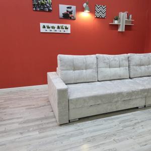 Общий габарит: ширина/высота/глубина: 2650*970*1020*мм.
Спальное место: 2300*1450 мм.
Высота посадочного места: 460 мм.
Глубина посадочного места: 800 мм.
Ширина подлокотников: 170 мм.
НАПОЛНЕНИЕ ДИВАНА:
Трансформация евро книжка.
Независимый пружинный блок для повседневного сна.
Механизм трансформации «пантограф».
Ламинированные короба для белья с вентиляцией.
Категории ткани:
Ткань 1 категория стоимостью 350 руб.
Ткань 2 категория стоимостью 500 руб.
Ткань 3 категория стоимостью 900 руб.
ВОЗМОЖНОСТИ ИЗМЕНЕНИЯ ДИВАНА:
Поставить наполнение ФППУ.
Поставить подлокотники от других диванов.
Поставить независимый пружинный блок.
Сделать подлокотники с накладками.
Сделать полку в подлокотниках.
Сделать открывающиеся подлокотники.
Возможно изменить габариты дивана (длину, высоту, ширину).
________________
Сертификаты ЕАС
100 % гарантия качества.
Гарантия 18 месяцев.
100% гарантия качества.
ДОСТАВКА В ЛЮБОЙ РЕГИОН РФ