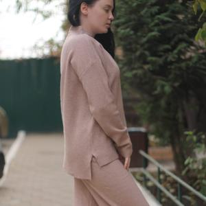 Трикотажный брючный костюм бежевый one size