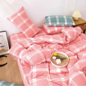 Стиранный хлопок — натуральная ткань для постельного белья из 100% хлопкового волокна. Проходит предварительную стирку на производстве, благодаря чему становится мягкой, матовой и приятной к телу уже с первого использования. Хорошо пропускает воздух, впитывает влагу, не электризуется и подходит для ежедневного сна в любое время года. Ткань устойчива к многократным стиркам, не дает сильной усадки и сохраняет форму и цвет. Оптимальный выбор для комфортного и долговечного постельного белья.