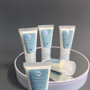 Производим косметику под СТМ для ухода за кожей рук, ног, тела. Кремы, лосьоны, баттер, скрабы, гель для душа. Минимальный тираж от 500 SKU. Тестовые партии от 30 000 руб. Образцы продукции предоставляем бесплатно.