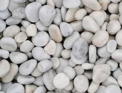 Щебень галтованный мрамор 20–40 мм