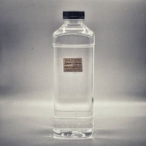 Основа для диффузоров 1 л. Основа для диффузоров 100 мл. Умеренно летучий гидрофильный гликолевый эфир с отличной растворяющей и связывающей способностью предназначенный для использования в широком диапазоне применений, например для диффузоров и ароматизаторов для машин. Не содержит спирта!