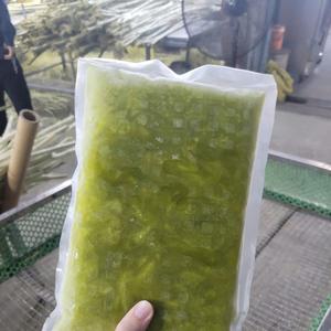 Замороженный чистый сок сахарного тростника