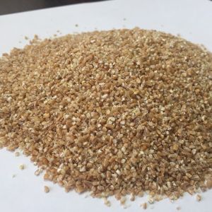 Крупа пшеничная шлифованная и мелкодробленая (из мягкой пшеницы) №4 
ТУ -02