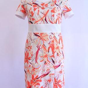 Платье "Лилия" . Ткань:сатин-хлопок

Состав:хлопок 60%
           вискоза 25%
           полиэстер 15%     
Размерный ряд: 48-56
ЦЕНА 600 руб.