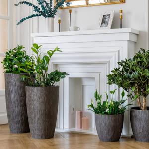 Горшки, кашпо и вазоны для цветов
ООО КОМПОЗИТ основано в 1992 году. Основной вид деятельности - производство и оптовая продажа керамических, бетонных горшков, кашпо и вазонов для цветов.
Горшки керамические и бетонные, предназначены для декоративно-художественного оформления интерьера и ландшафтного дизайна, а также использования в бытовых условиях для комнатных растений с широким размерным рядом и видами форм.