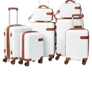 Артикул: 822-белый 
материал: АВС Пластик
мини-чемоданы (дорожные кейсы) 12 и 14" дюймов
Чемоданы- 16", 18".20",22."24" дюйма