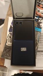 Samsung Galaxy Z Flip7 256 ГБ заводская разблокировка — все цвета доступны на складе