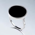 Кольцо Диск с ониксом 15 mm 18,5р. клц - оник 185 106