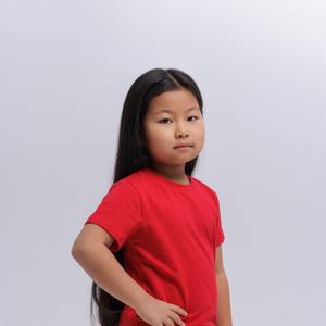 Базовая футболка 160гр (пряжа карде), хлопок 100%
В наличии на складе: 15 цветов в ассортименте
Размерный ряд от 98 до 152