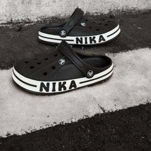 Сабо подростковые
ART: K-04
Цвета : черный, синий, белый, серый, цветные
стильные удобные
!! размерный ряд:
36/37/38/39/40/41
В коробке по : 6 пар