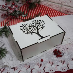 Деревянная коробка &#34;Дерево Сердце&#34;
Цвет белый
материал: ХДФ
