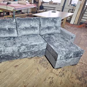 Диван угловой