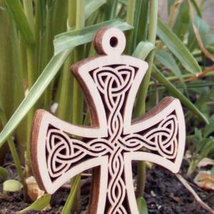 Крест авторский двухсторонний
Размер 7,2*5,3 см