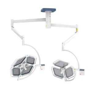 Высокофункциональные хирургические светильники CADUCEUS CL2-L3/L3 выполнены в виде системы с двумя поворотными плечами с трехлепестковыми куполами и оснащены интуитивно понятной системой управления, позволяющей оперативно настраивать требуемые для проведения хирургических манипуляций параметры: диаметр, интенсивность и фокусировку светового поля с гарантированной цветопередачей, что необходимо для создания требуемой контрастности тканей, а также увеличивает концентрацию медицинского персонала при продолжительной работе.

Системы медицинского освещения CADUCEUS оборудованы механической системой вращения, позволяющей регулировать высоту и место нахождения купола в зависимости от потребностей медицинского персонала. Установка современных LED-ламп в куполах позволяет исключить нагревание светового поля и обеспечивает высокую энергоэффективность и длительный срок службы оборудования.

Медицинские хирургические светильники CADUCEUS производятся в России и отвечают требованиям: ТУ 32.50., ГОСТ Р 50444, ГОСТ 26368, ГОСТ Р МЭК 60601-1, ГОСТ Р МЭК 60601-2-41.